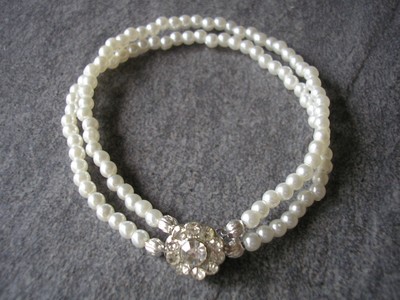 Dainty White Pearl And Rhinestone Bracelet