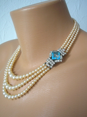 1950s Art Deco Style Faux Pearl Necklace With Aquamarine Side Clasp