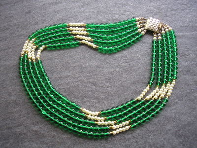Vintage Multistrand Emerald Glass Beaded Collar